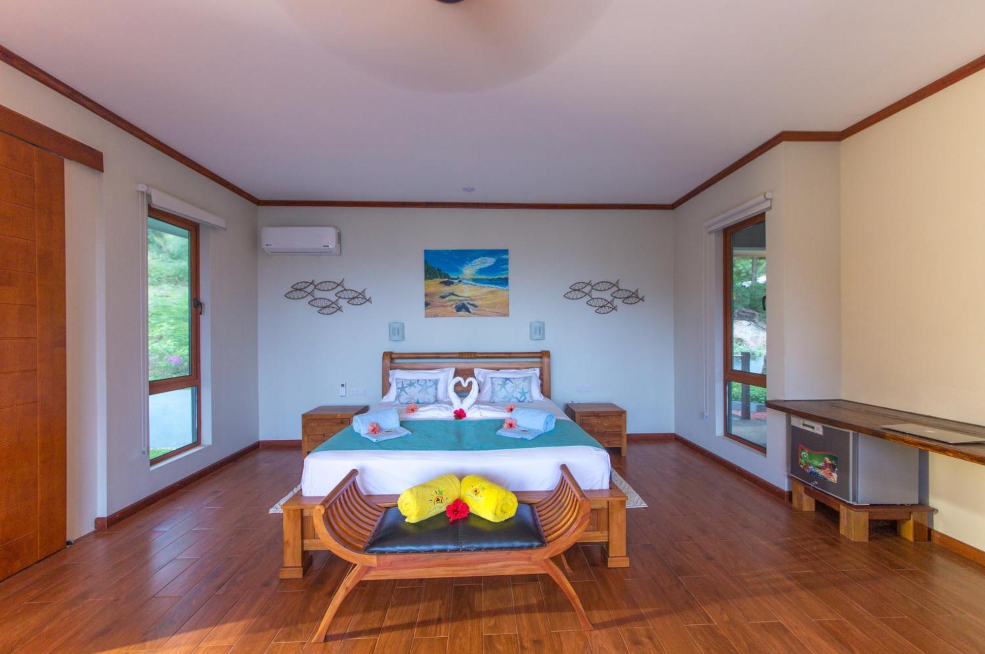 Anse Soleil Beachcomber Hotel And Self Catering Baie Lazare  Exterior foto